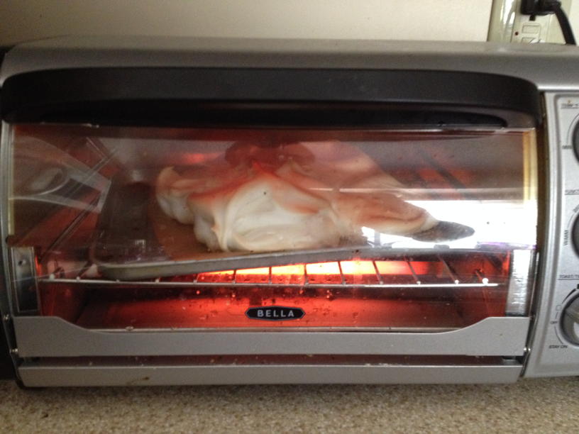 Meringue in the oven: Meringue in the toaster oven.; food; dessert