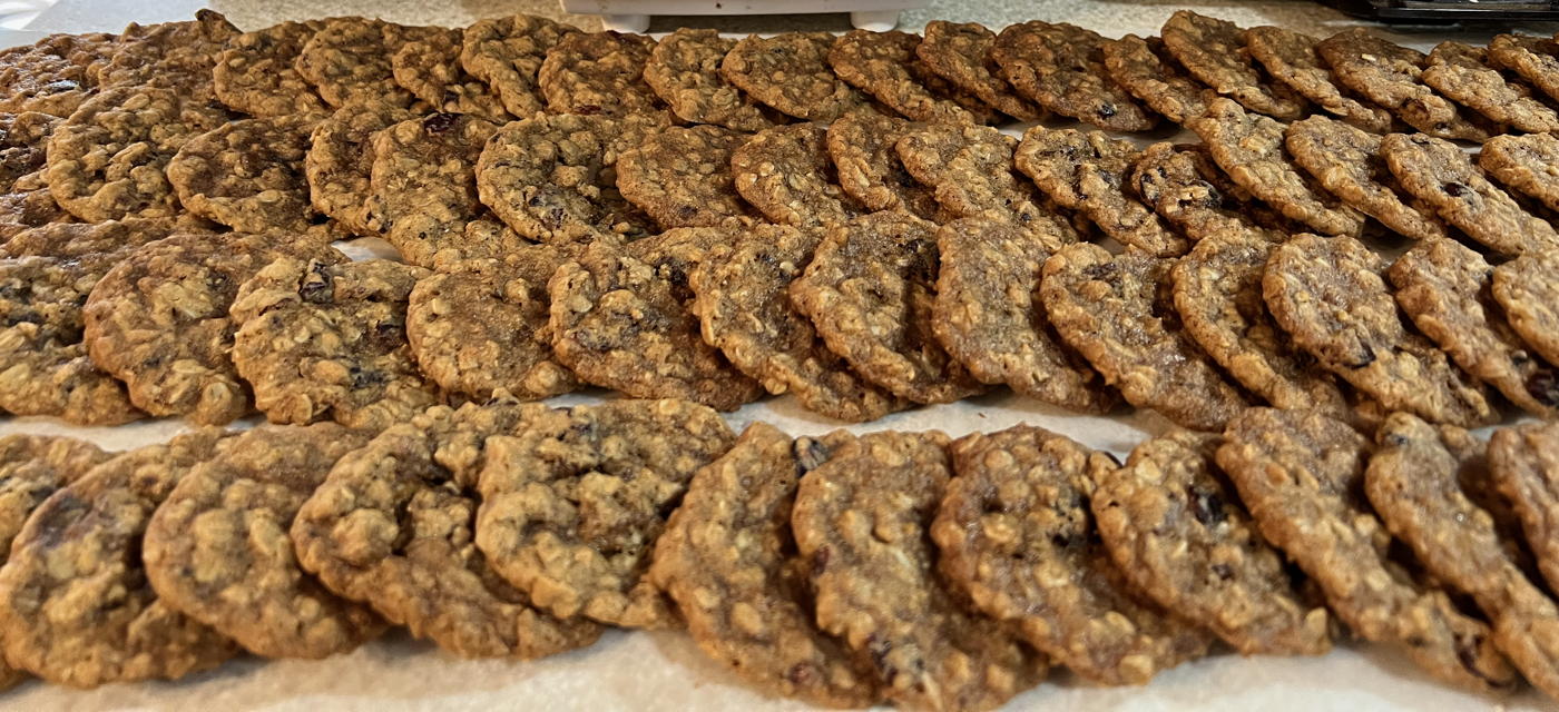 Cranberry-Oatmeal Crisps