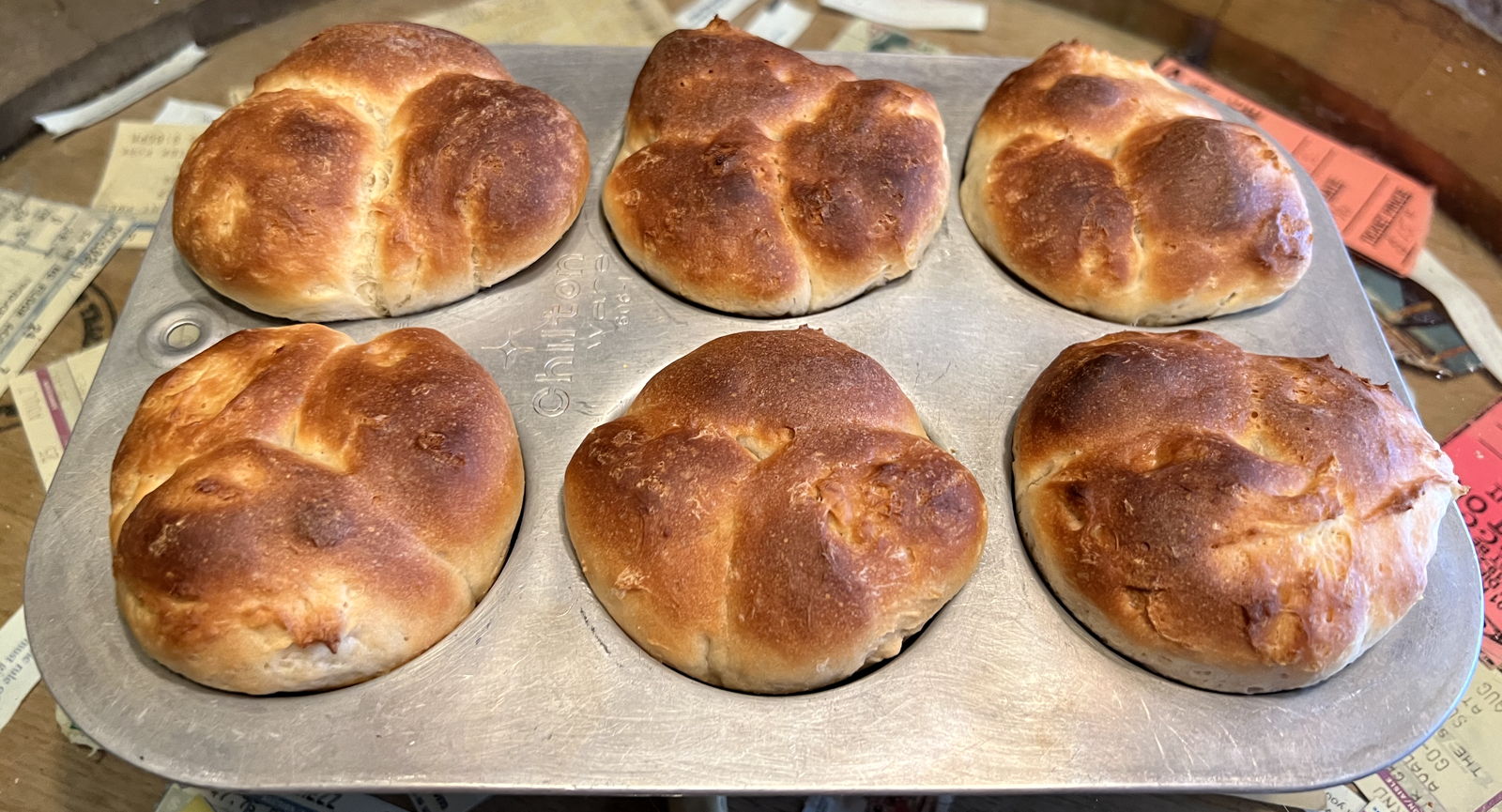 No-Knead Cloverleaf Rolls