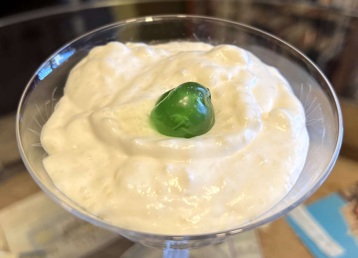 Rice and Pineapple with Cream