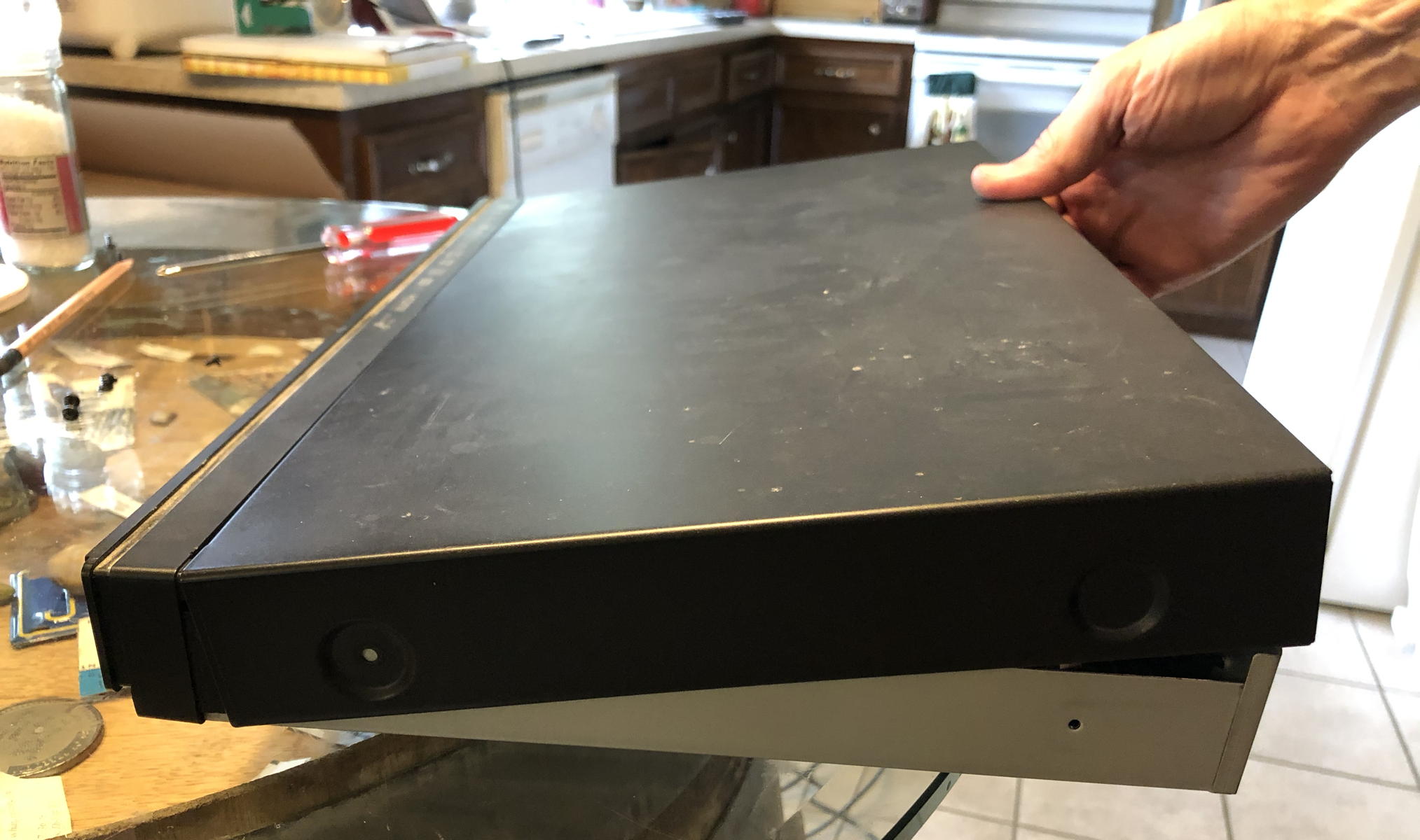 Oppo top cover removal: How to remove the top cover on an Oppo DVD player.; OPPO DVD player
