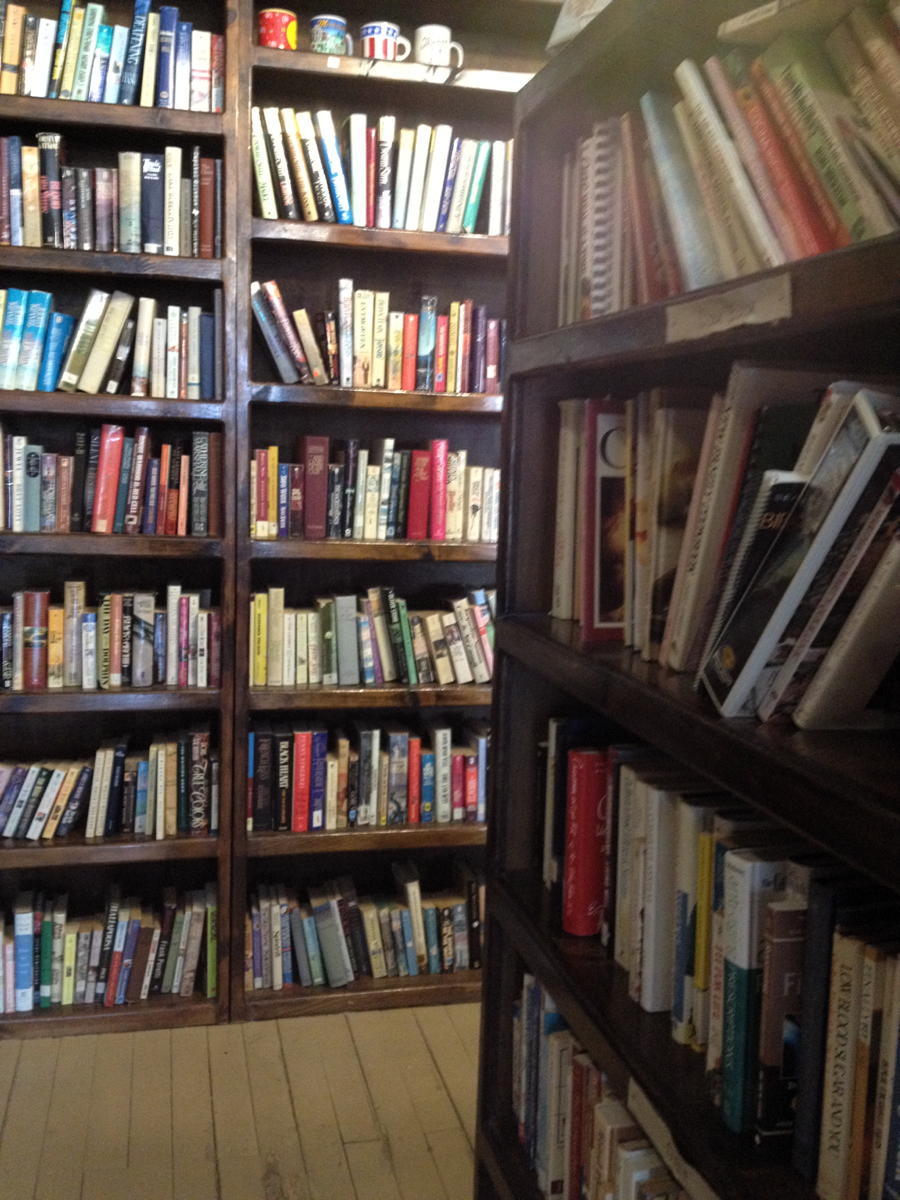 The Horse’s Mouth: Books in The Horse’s Mouth coffeeshop/bookstore on Highway 79 in Buffalo, Texas.; books; Texas; bookstores; Highway 79