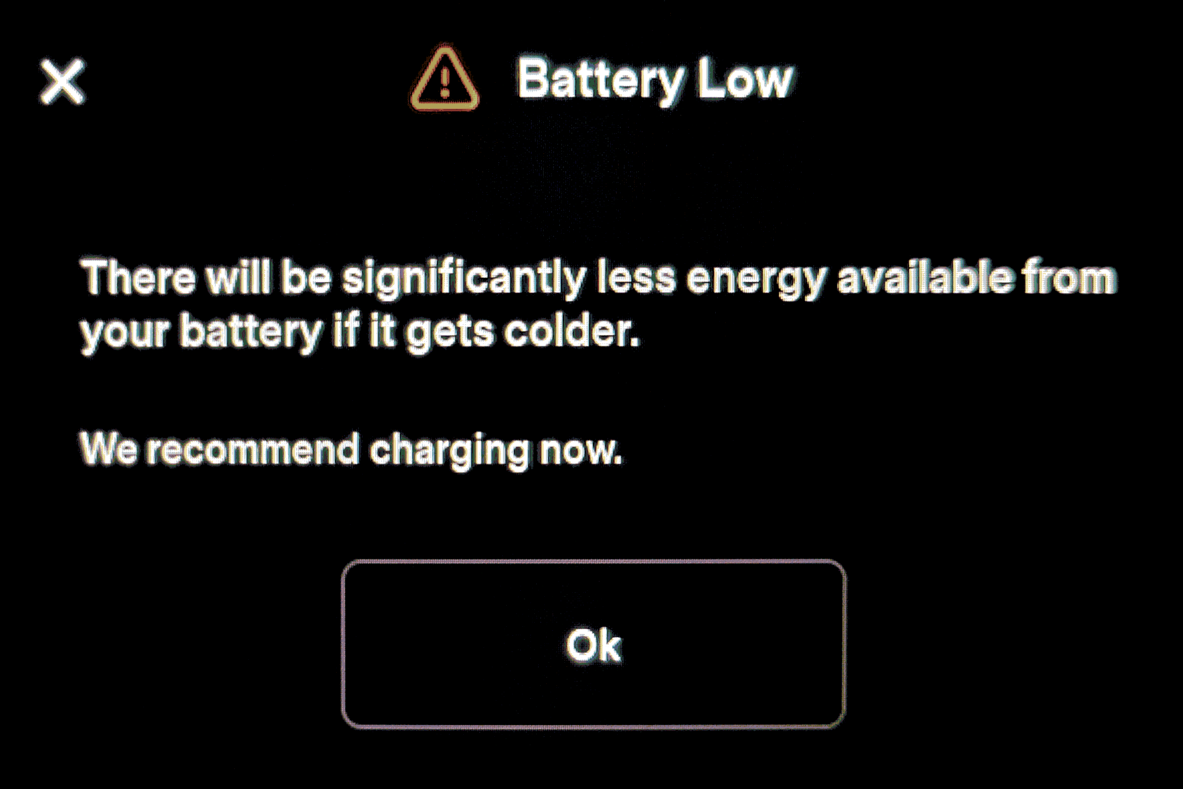 Tesla battery low warning: “Battery Low: There will be significantly less energy available from your battery if it gets colder.”; Tesla Motors; batteries