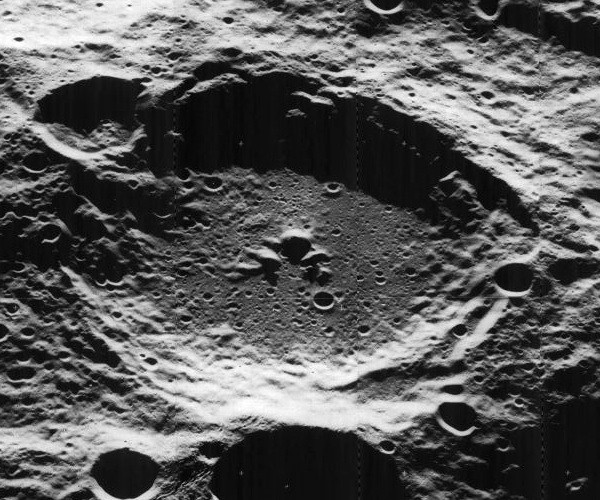 Wiener Crater: Wiener Crater on the moon.; Norbert Wiener; The Moon; craters
